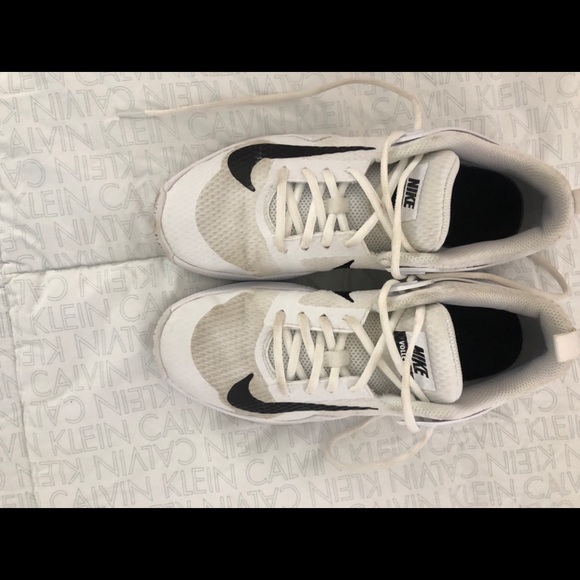 Nike Shoes - Nike Zoom HyperAce Volleyball Shoes